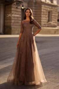 5 Best Formal Dress Shops in Cambridge - Explore occasion styles matching your preferences