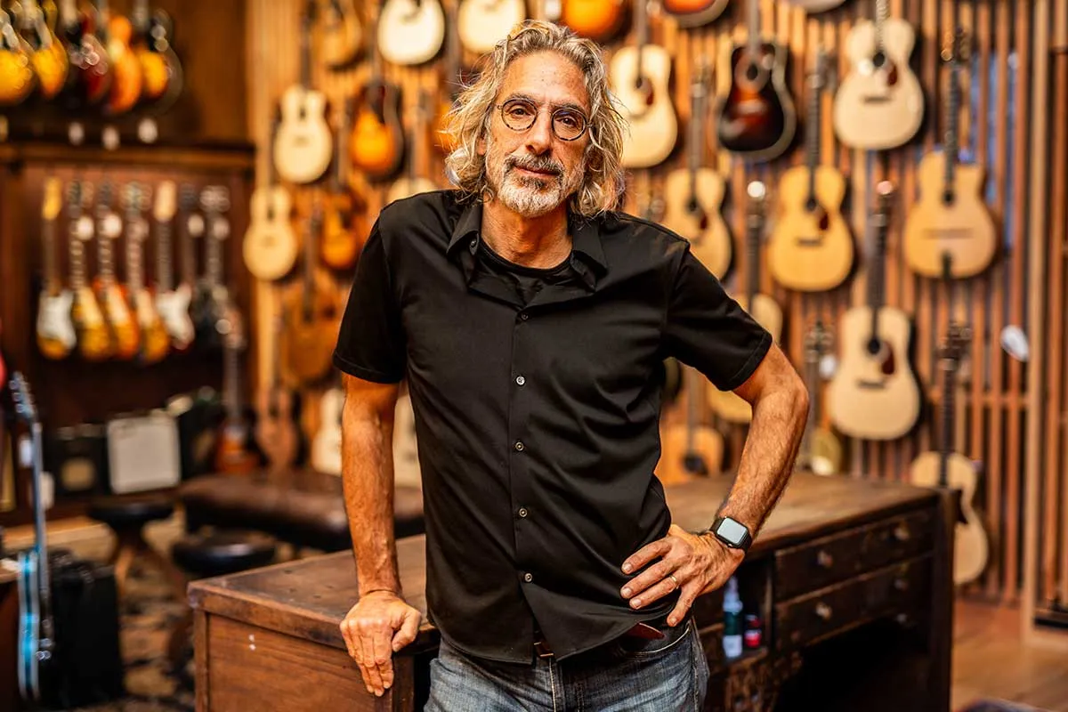 5 Best Music Shops in Cambridge - Find instruments for your musical interests
